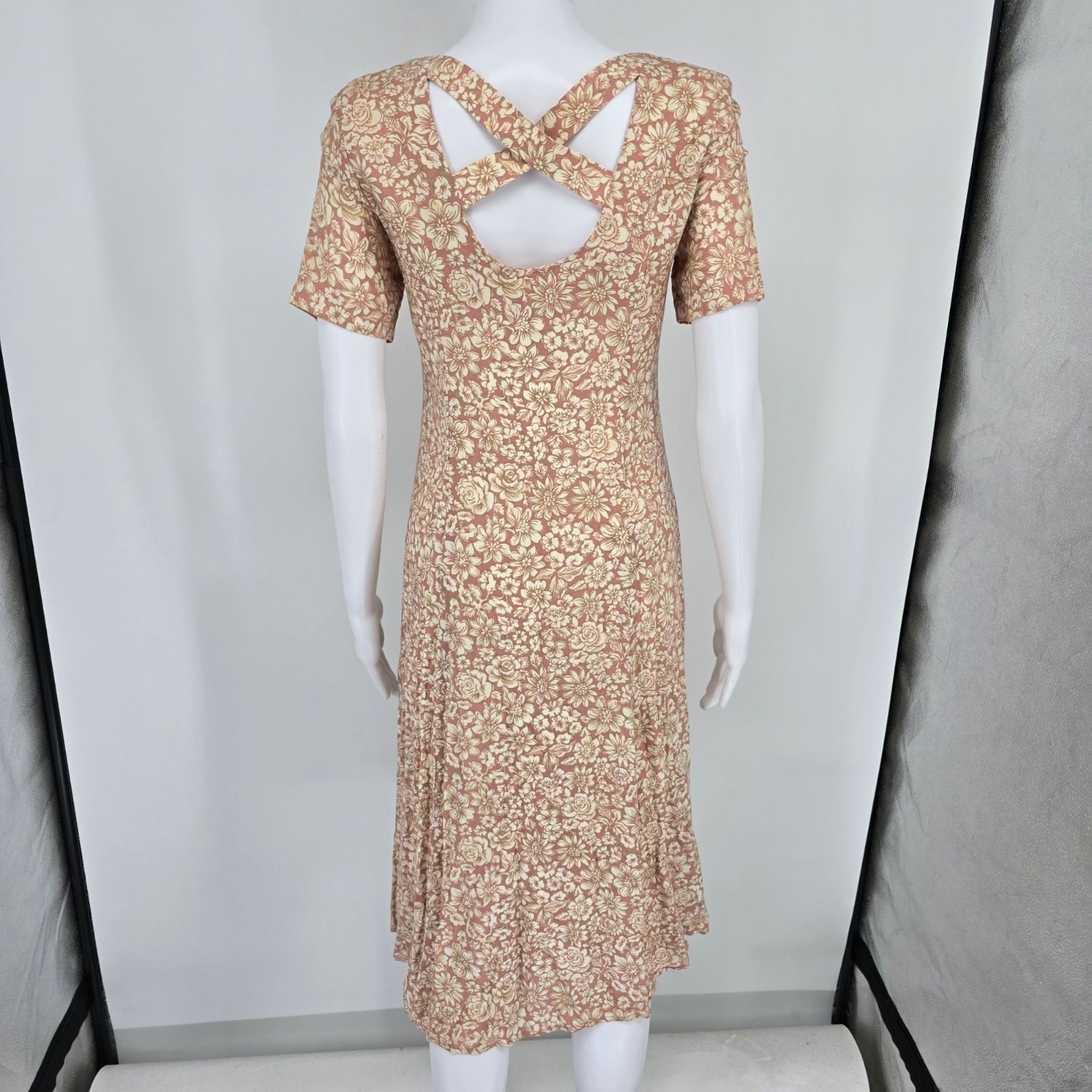 Vintage 1990s Rampage Pink Floral Rayon Button-Front A-Line Midi Dress (S)