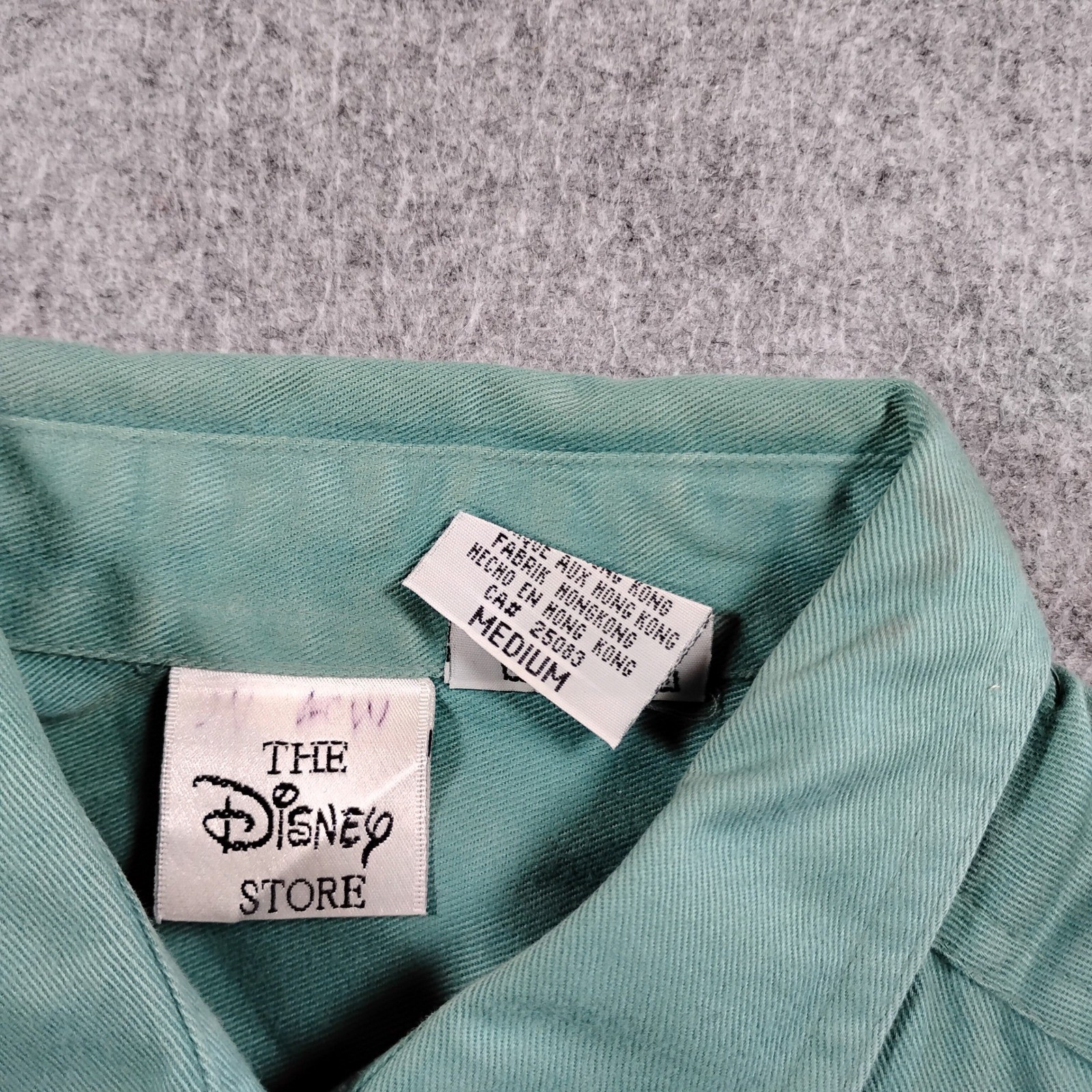 Vintage Disney Store Pooh Naturalist Embroidered Button Down Shirt Sage Green M