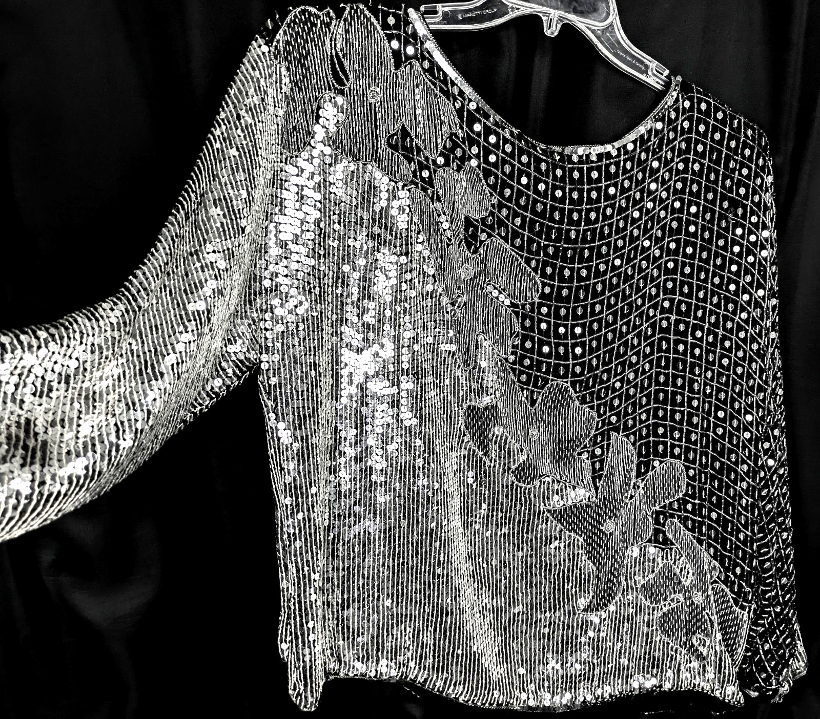 M L JUDITH ANN CREATIONS SILK SHIMMERY BLACK SILVER BEADED SEQUINS TOP VINTAGE