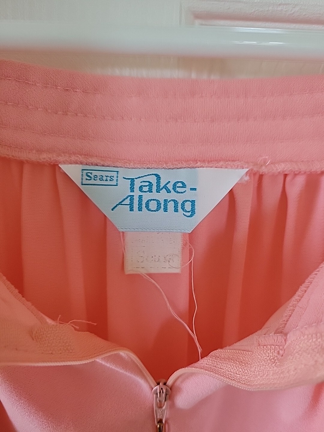 Sears Take Along Housedress Robe Size S/M Shortsleeve 1/2 Zip Peach Maxi VTG