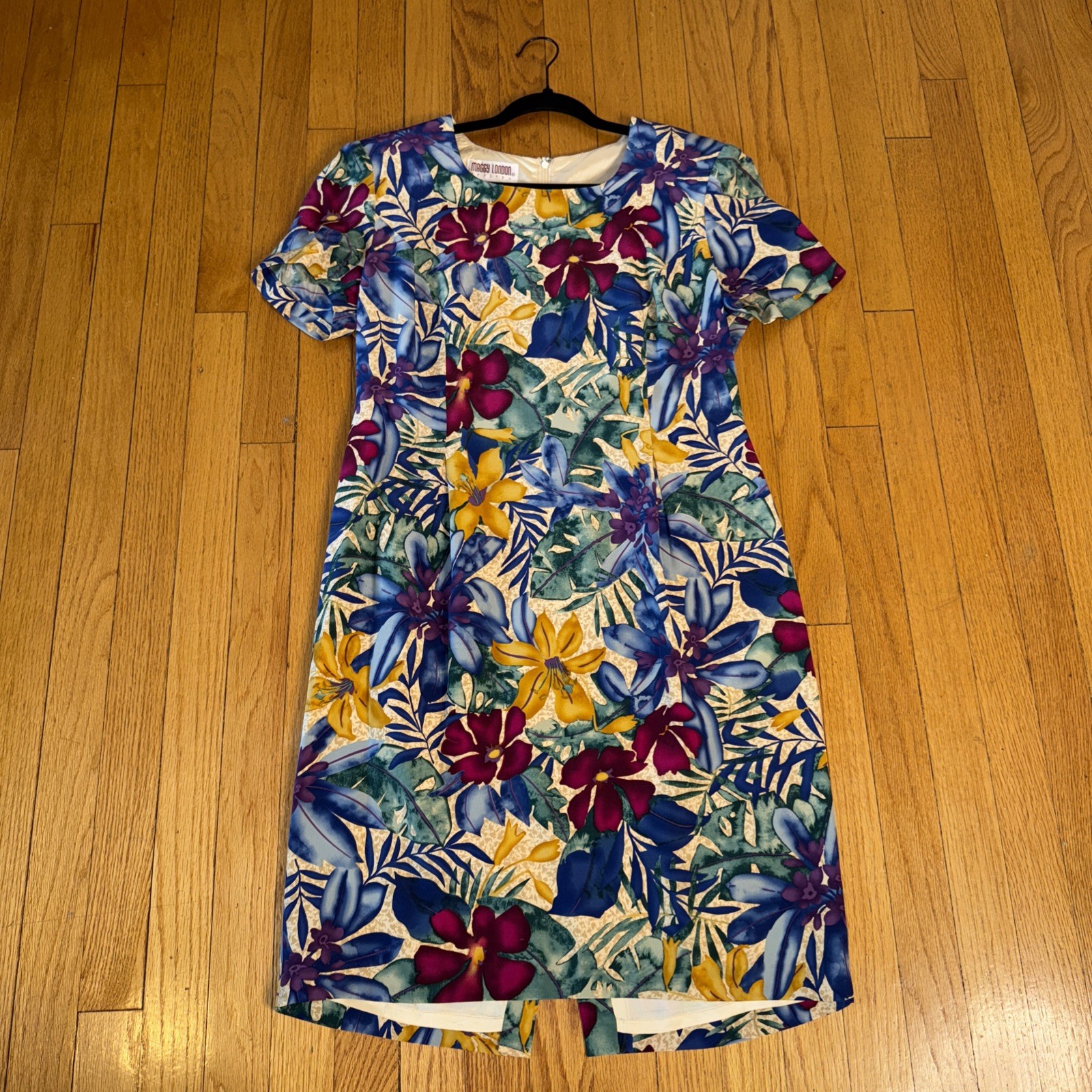 VTG Maggie London Petites Multicolor Silk Lined Floral Print Shift Dress SZ 12P