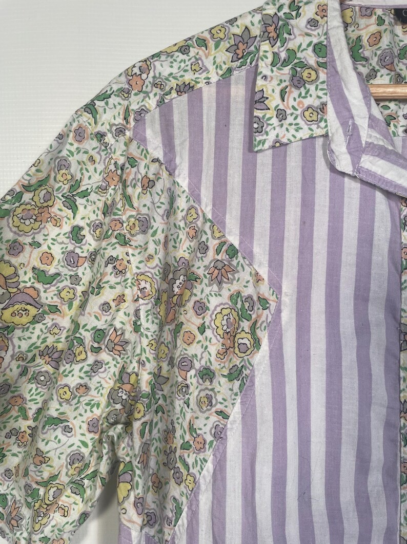 Vintage 1990s Plus Size Spring Floral All Cotton Striped Blouse Size 16 XL