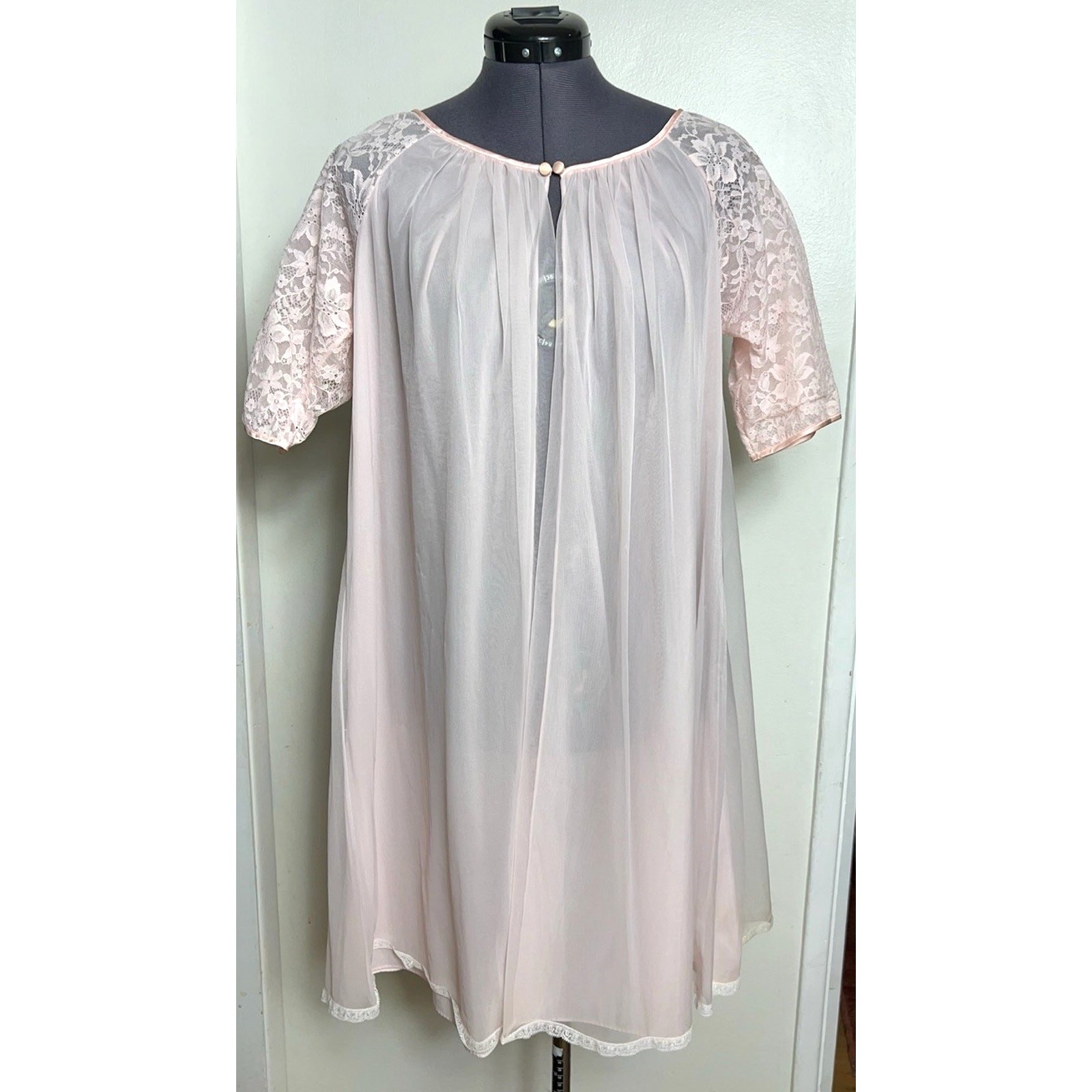 Vintage 1950s Vanity Fair Pink Chiffon Peignoir Robe Lace Sheer Babydoll XS