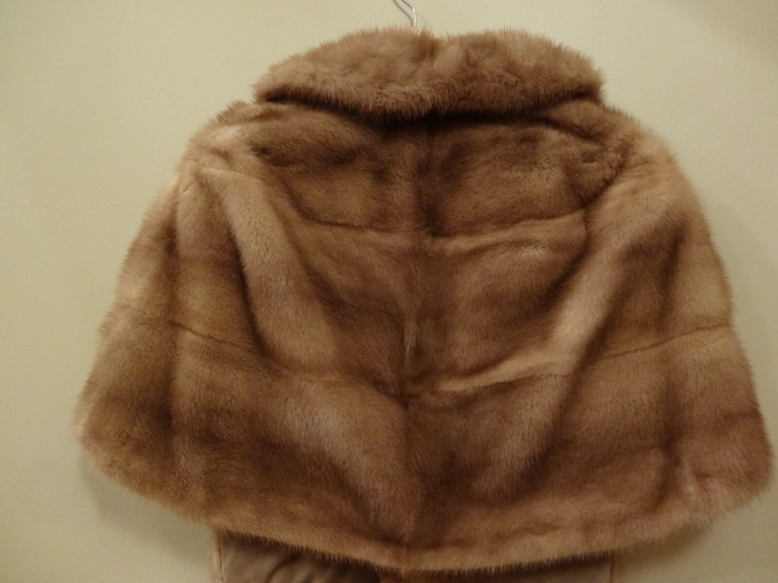 Genuine Light Brown Mink Fur Stole Cape