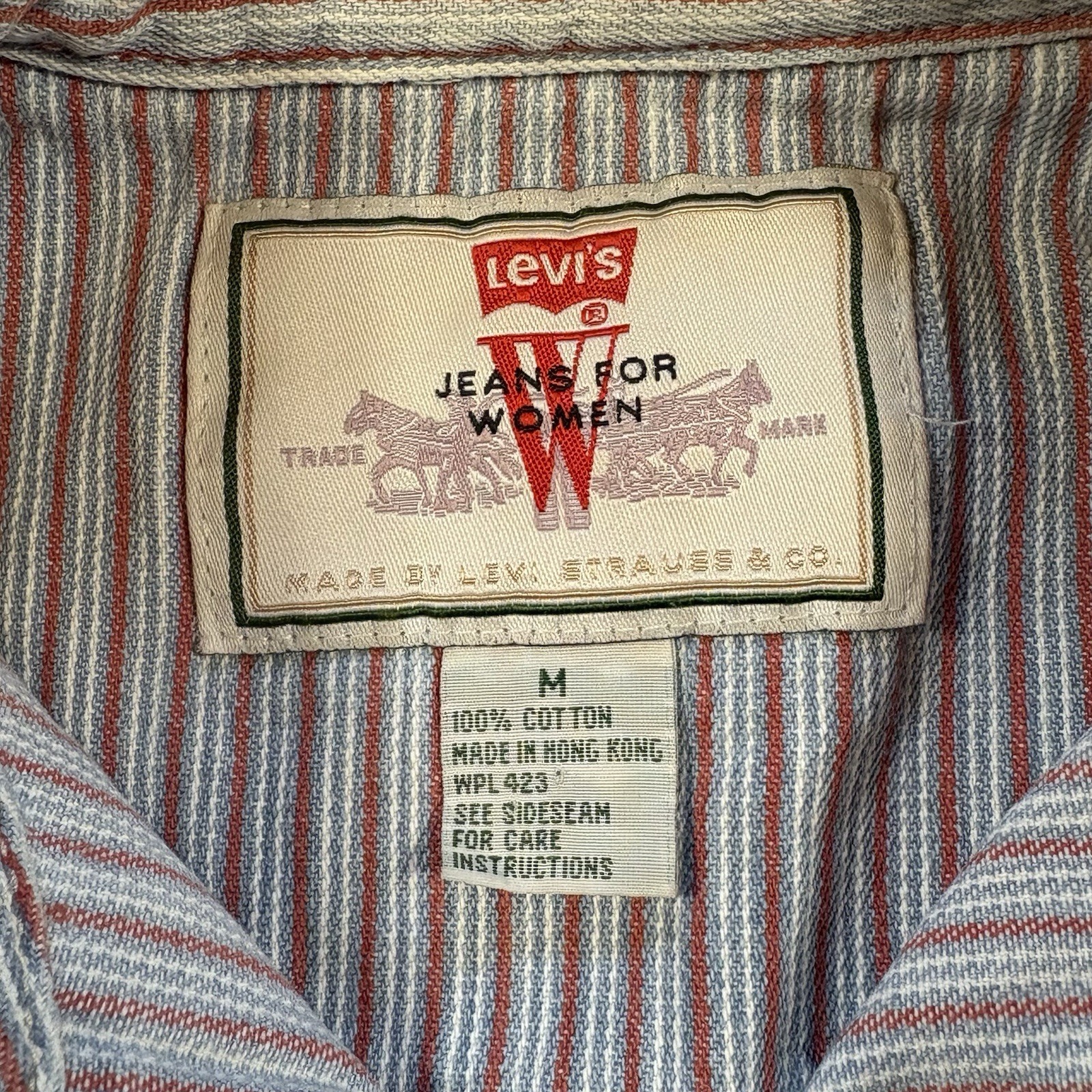 Vintage 90s Levi’s Woman’s Striped Long Sleve Denim Shirt Metal Buttons Size M