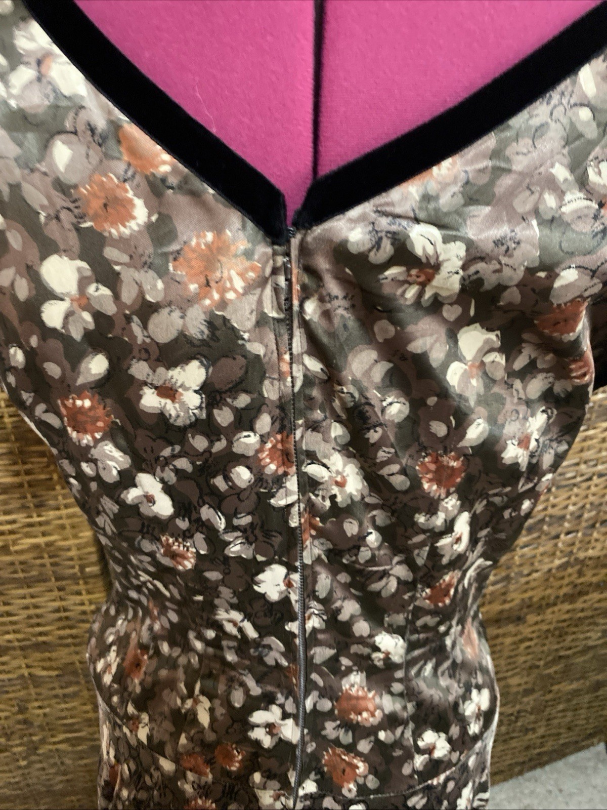 Vintage EUC Bloomfield by Cirilo Satin Velvet Bow Trim Pin Up 40s 50s Small