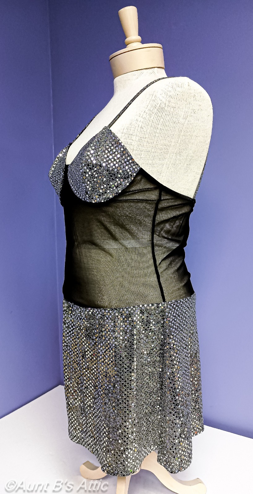 Vintage 80’s Mona V Intimates Silver Sequin Sexy Nighty & Thong Set Lg-XL