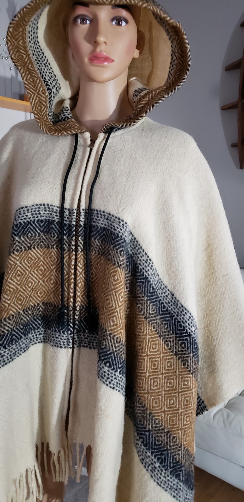 Vintage 60’s King of the Ponchos Country Place Wool Shawl Cape Hood Fringe