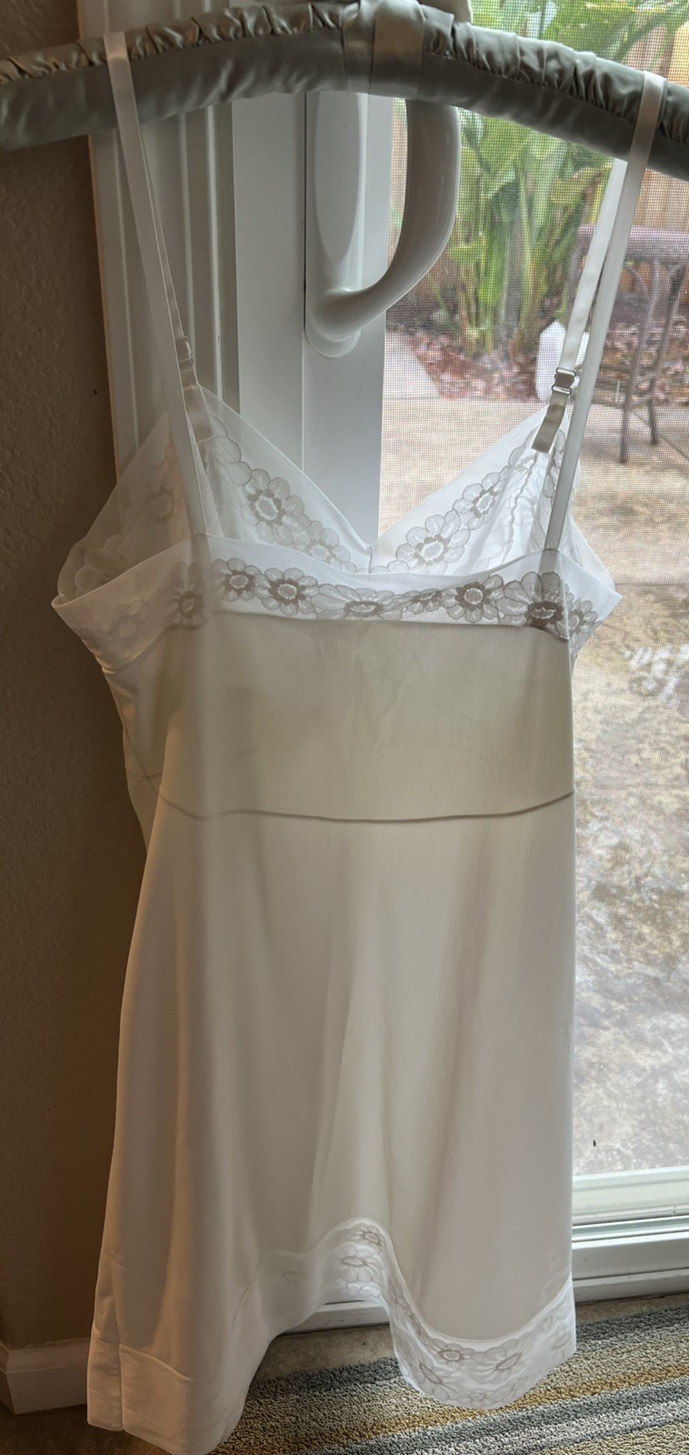 VTG Lot 3 Vanity Fair Nylon Floral LACE 1 Ea. White Cream Pink SLIP NIGHTGOWN 36