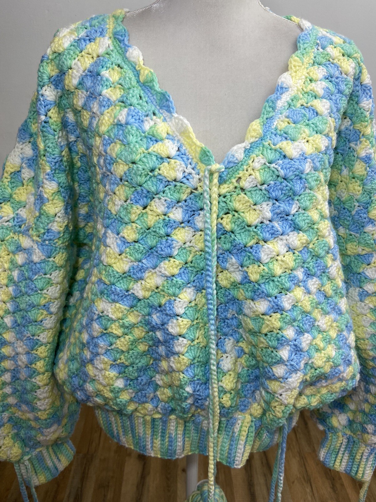 Handmade Crochet Knit Retro Multi-Color Pullover Sweater Large / XL Artsy VTG