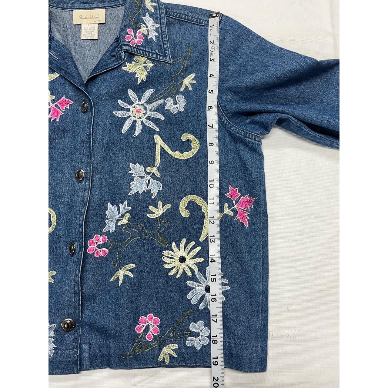 Vintage Studio Works Petite Denim Floral Embroidered Button Up Jacket Size PS