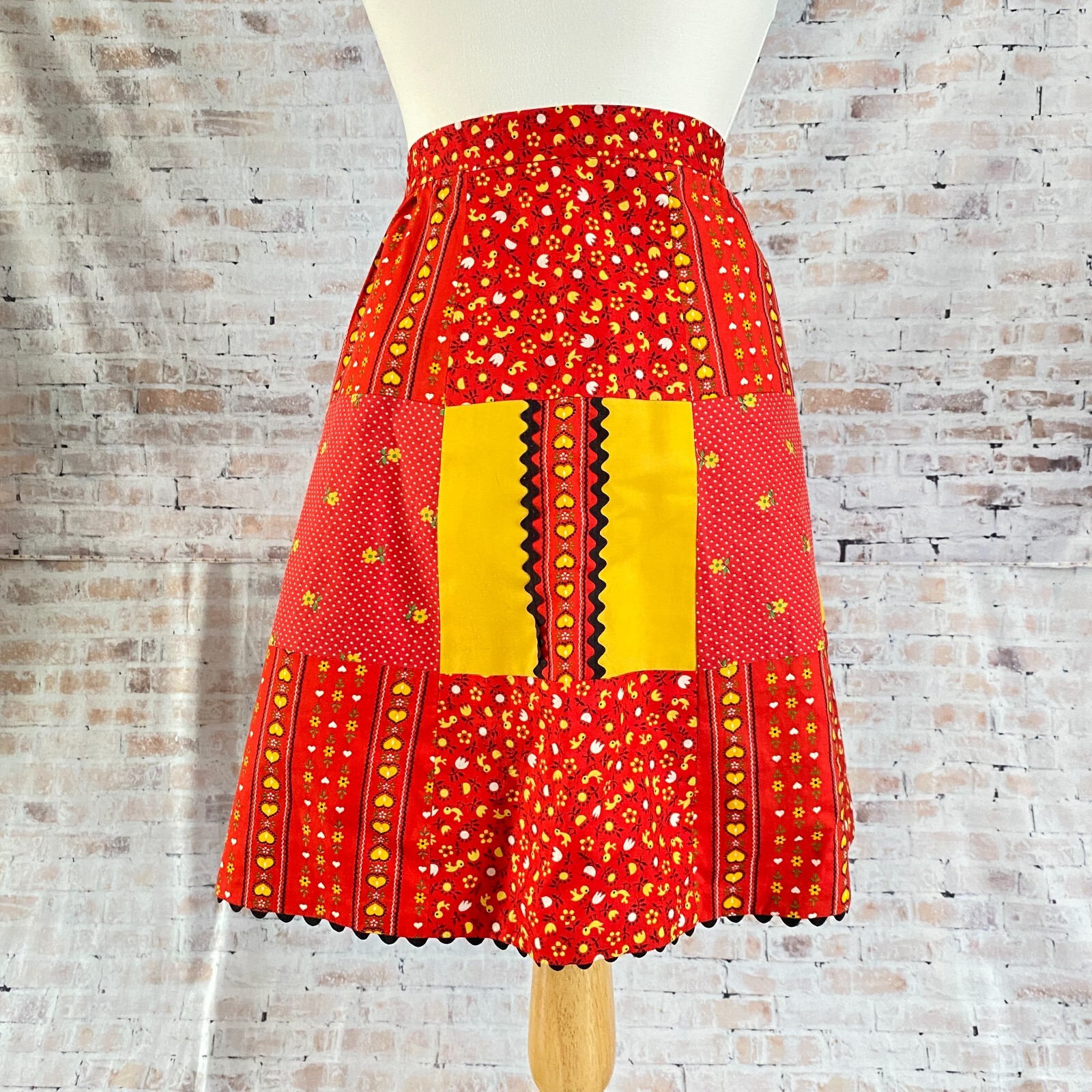 Womens 1970s Reversible Wrap Skirt Size Small Red Yellow