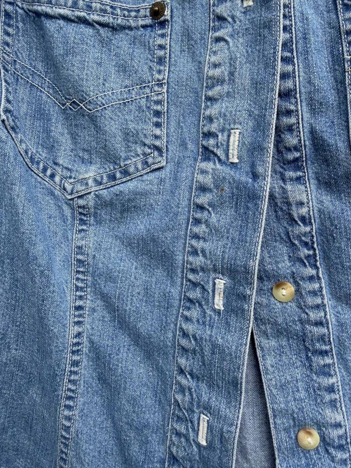 VTG 90’s Guess Jeans Denim Blue SLS Collar BF CTN Blouse SZ Med.
