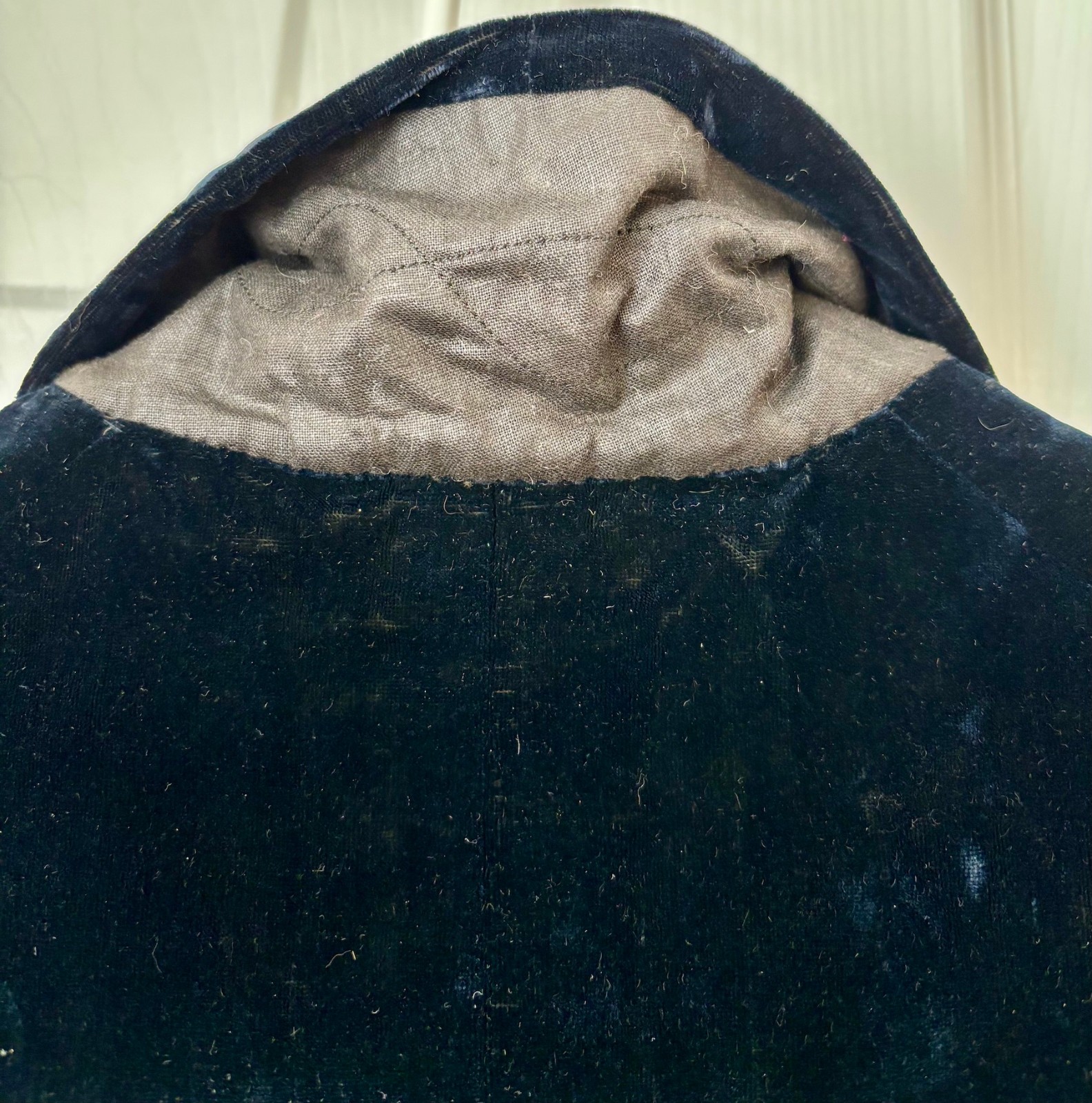 Antique Victorian Black Velvet Fitted Jacket Bustle Era Tailored Coat w/ Pleated