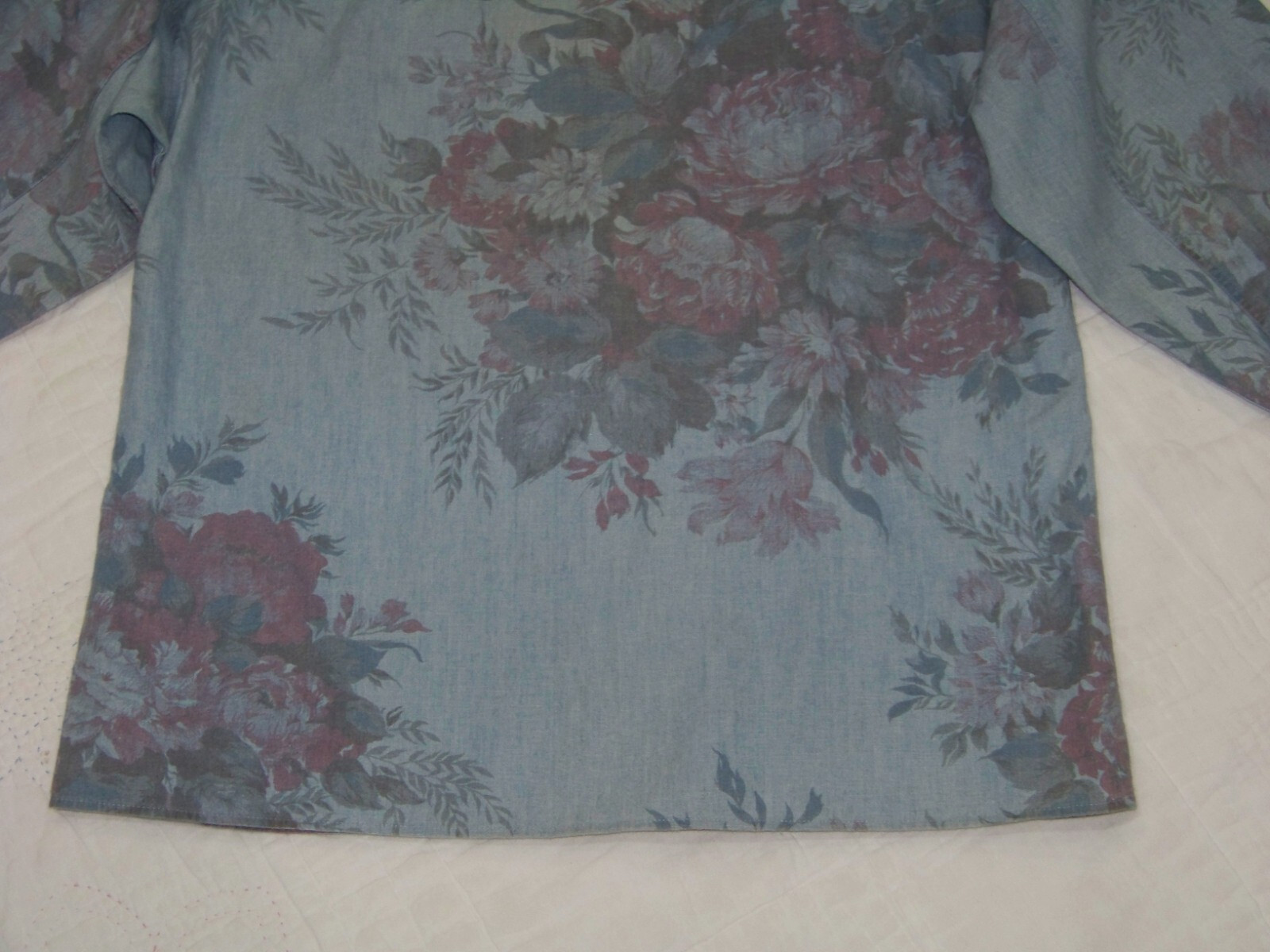 Women’s Vintage Outback Red LS Button Front Shirt – S