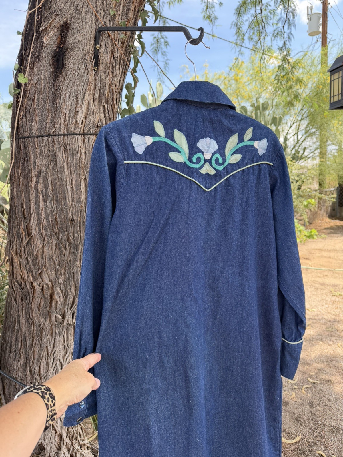 Vtg 70s Salaminder Kansas City Western Dress RARE Pearl Snap Flowers Blue Denim