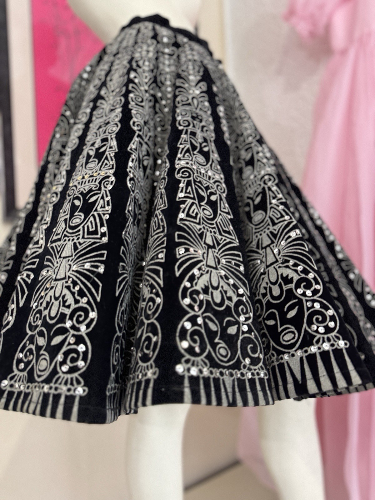Vintage Velvet black circle skirt-Hand painted-Sequin-1950s-Skate-Silver-Deity-M