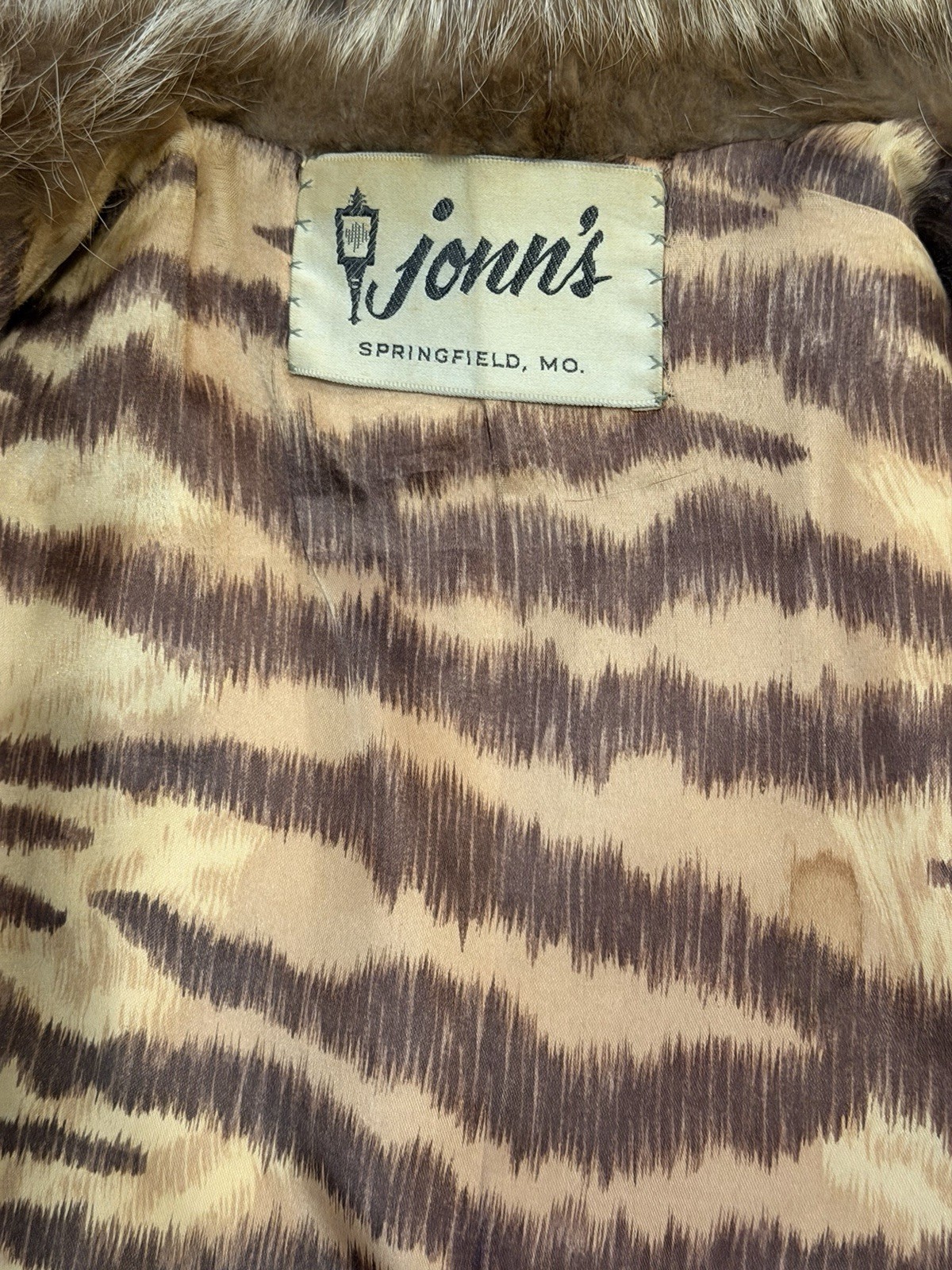 Vintage Women’s Mink Coat w/ Fox Shawl Collar Sz Medium STUNNING
