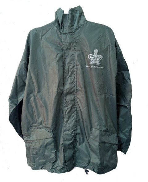 Windsor Castle VTG 90s Dark Green Unisex Rainproof Travel Parka in Travel Bag M