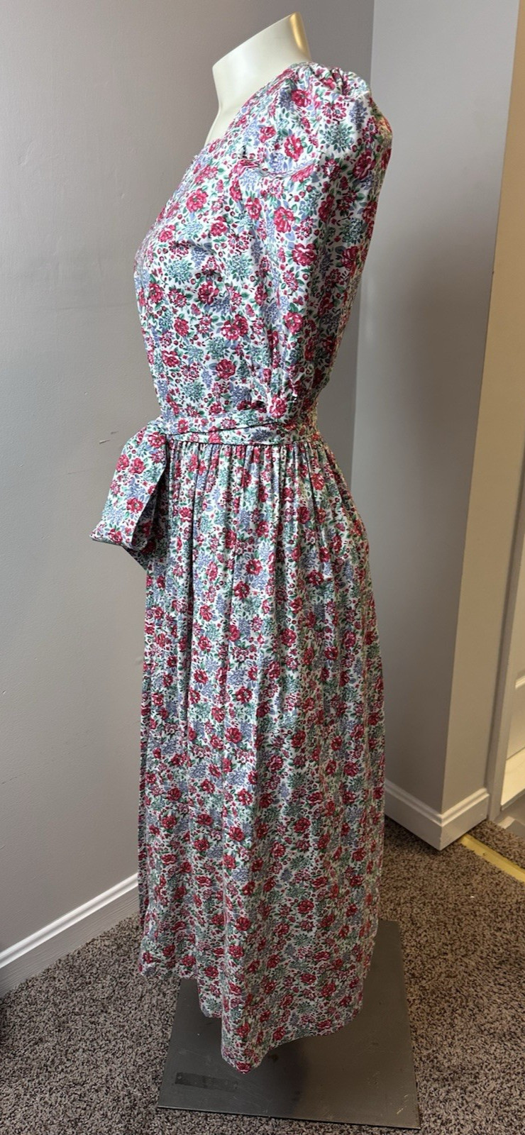 Pre-owned Vintage Laura Ashley Floral Print Maxi Dress Size 4