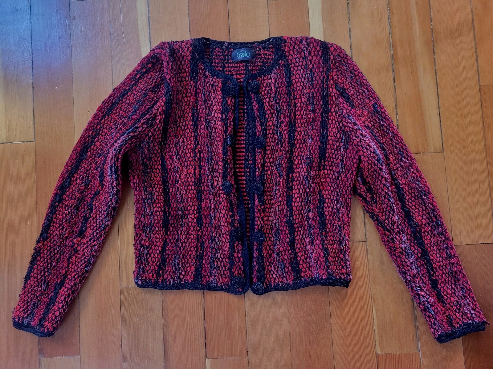 VINTAGE ESTELLE GRACER | 1983 Handwoven Artisan Red And Black Sweater