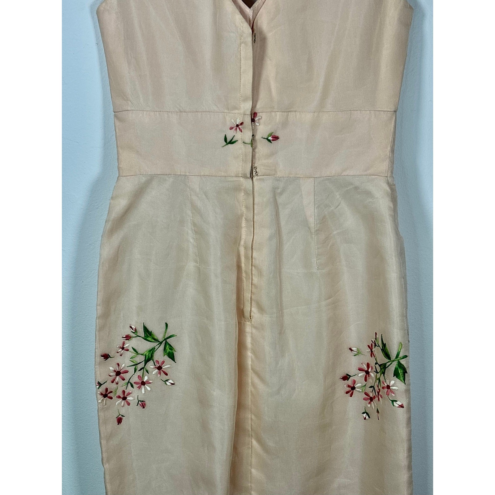 1960s Lilli Diamond Pink Silk Chiffon Embroidered Wiggle Dress As Is
