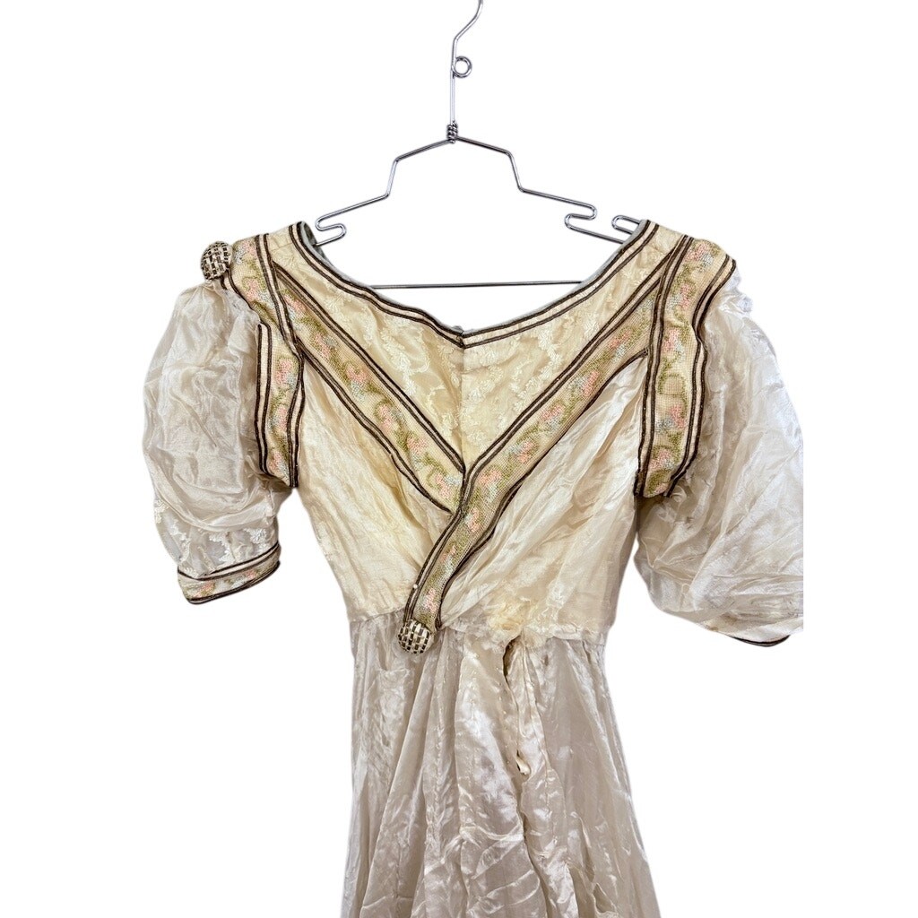 VTG Edwardian Ivory Silk Wedding Gown TLC Shattering Silk Embroidered Trim