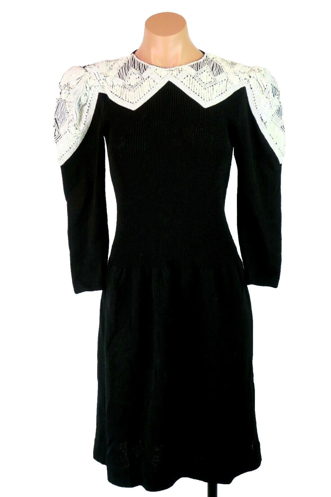 Vintage Black White Santana knit beaded pouf Sleeve Structured Sweater Dress 6