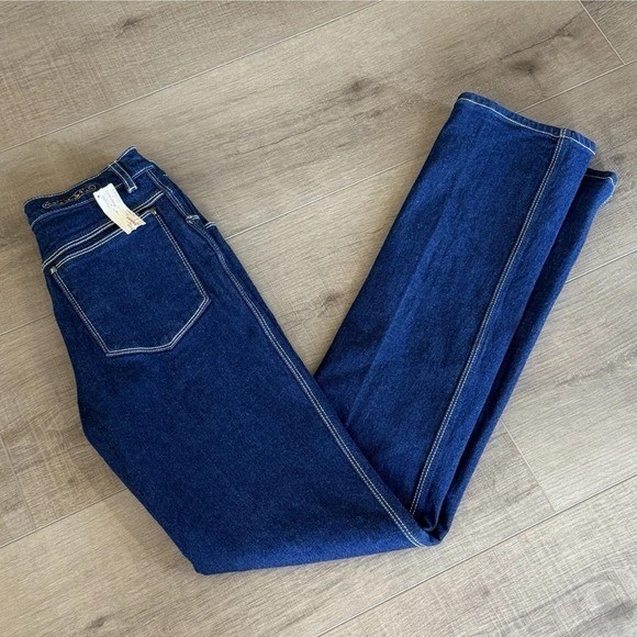 Gloria Vanderbilt Vintage High Rise Straight Leg Indigo Jeans White Stitching 6
