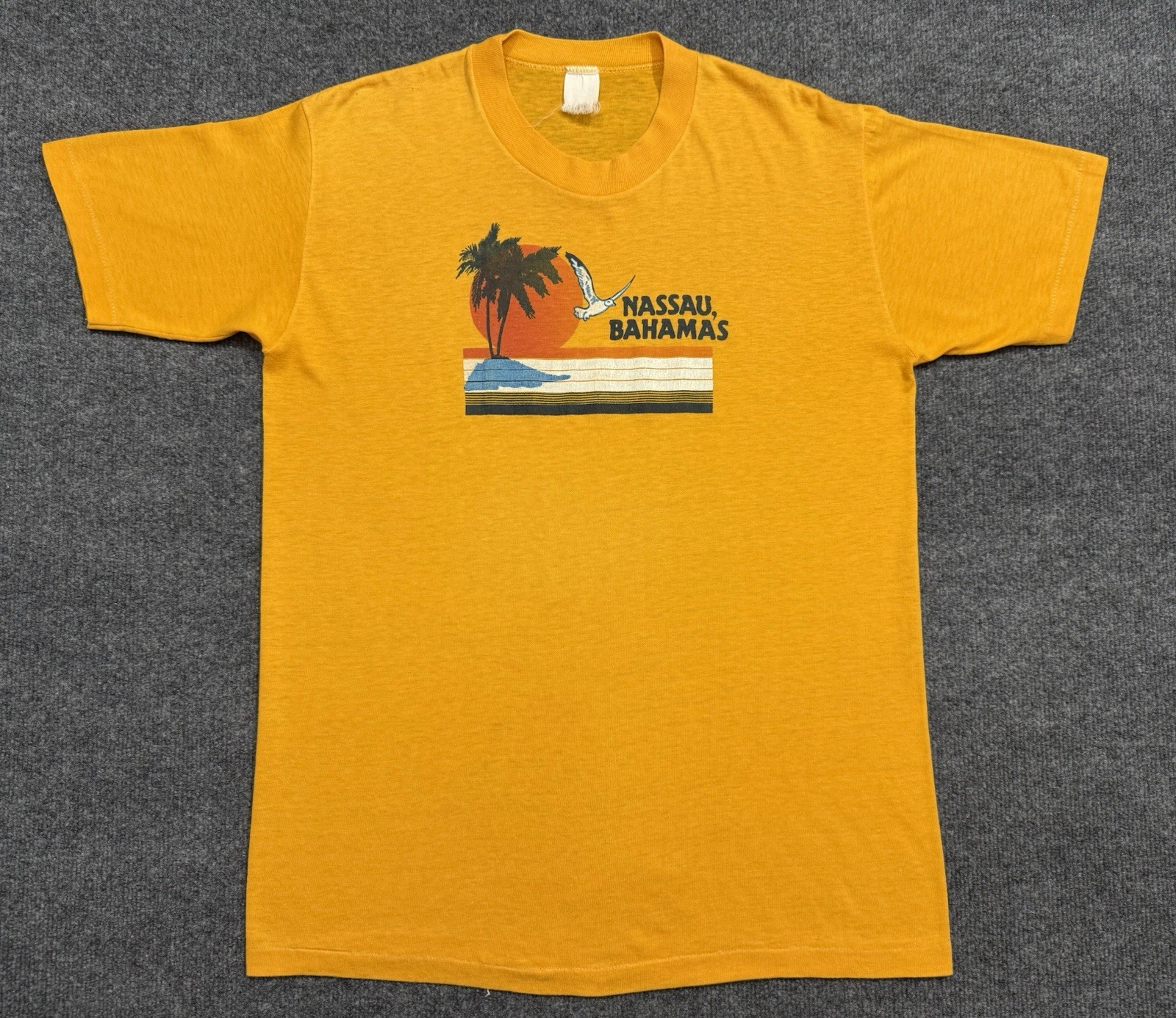 Vintage 80s Nassau Bahamas Graphic T-Shirt Yellow Single-Stitch