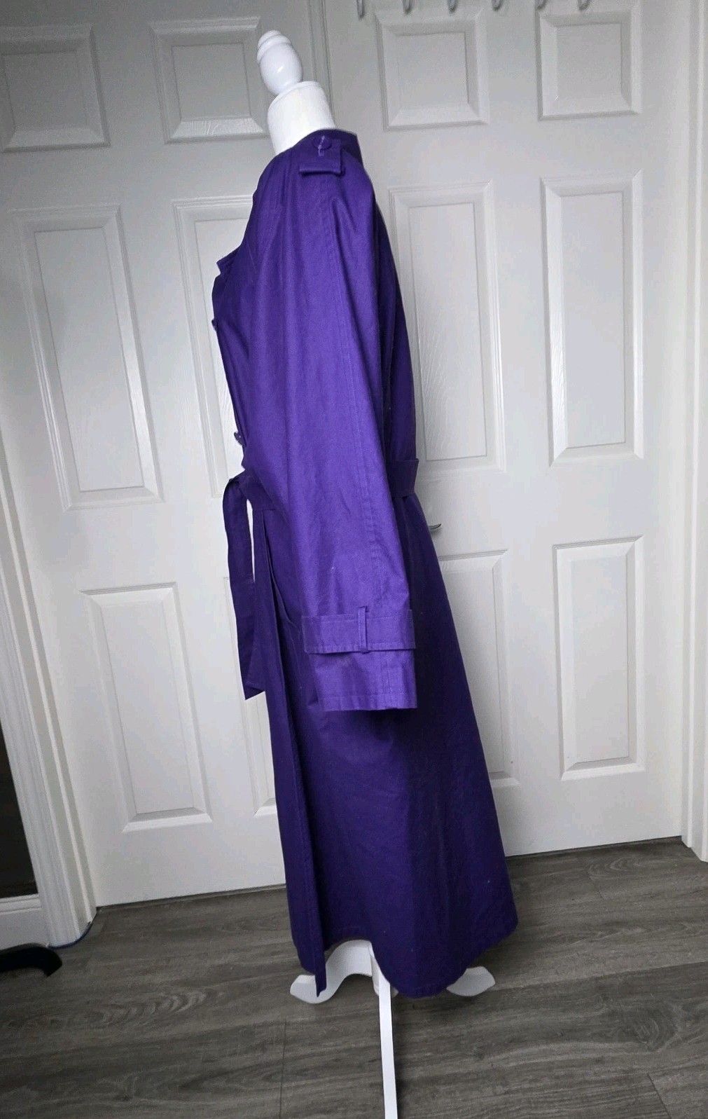 I. Magnin Vintage Women’s 12 Purple Trench Coat 80s 90s Belted Swing Long Lined
