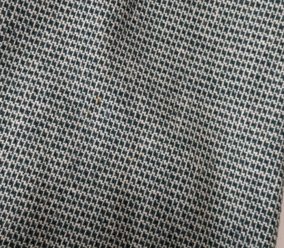 Vintage College Town Green Houndstooth Wool Blend Coat Size Small 1970s 1960s