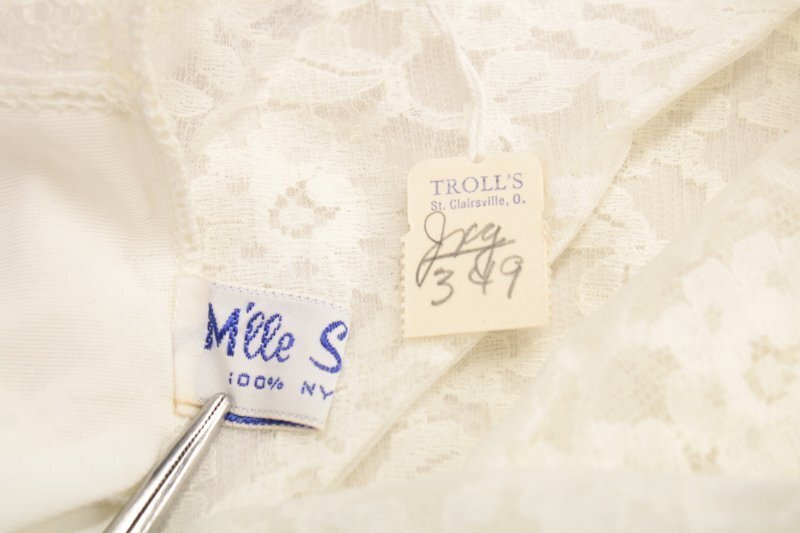 Vintage New M’lle Smart Full Slip size 32 34 White Nylon Flounce Lace Trim NWT