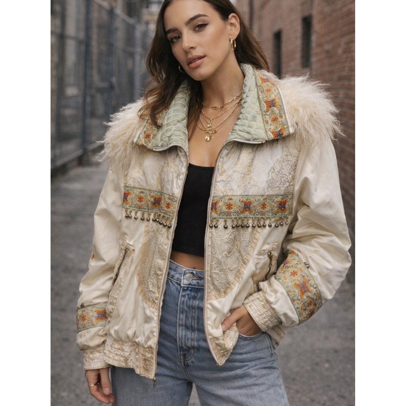 Vintage J. Gallery Puffer Jacket Large Beige Retro Bomber 80s. Rare. Bella