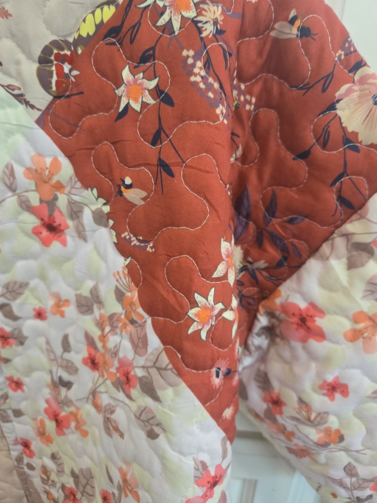 VTG Handmade Quilt Kimono Coat Jacket Floral Patchwork Print Cottagecore EUC