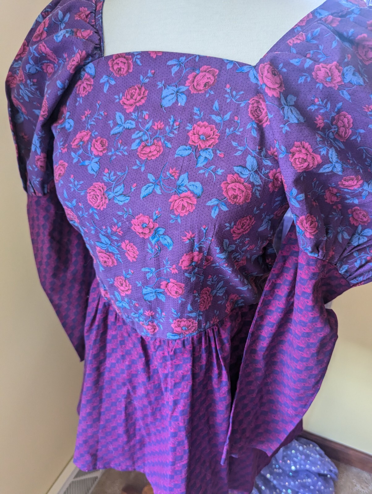 Vintage 70’s 80’s Purple Pink Puff Juliet Sleeves Floral Mini Dress Size Small