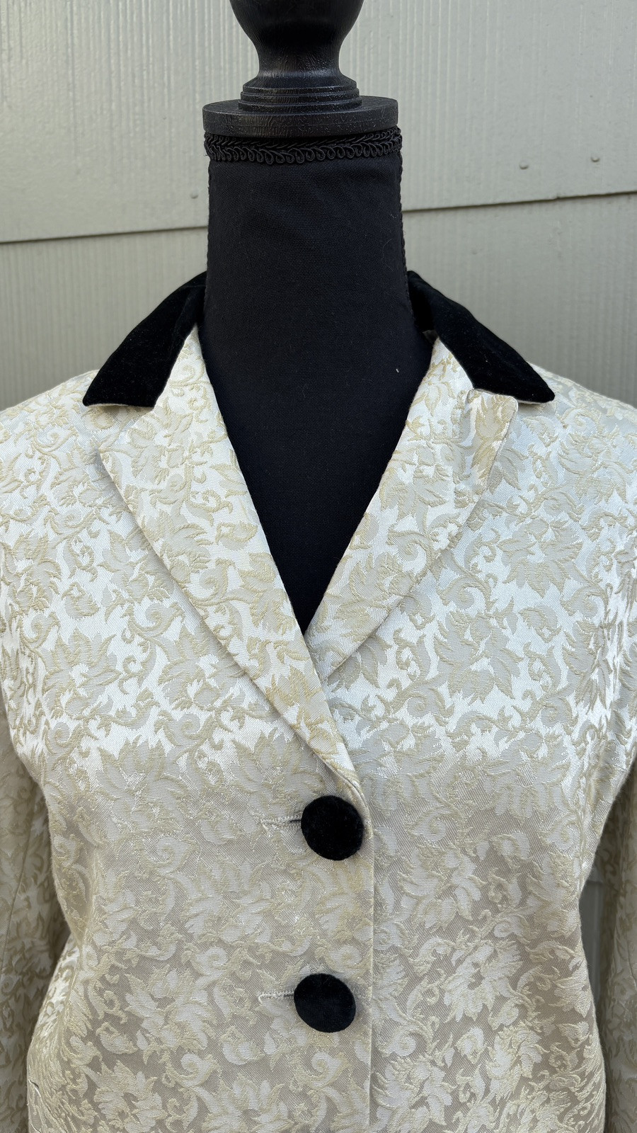 vtg REID & REID 40s 50s Old Money Brocade Velvet Collar Jacket Skirt Suit Set