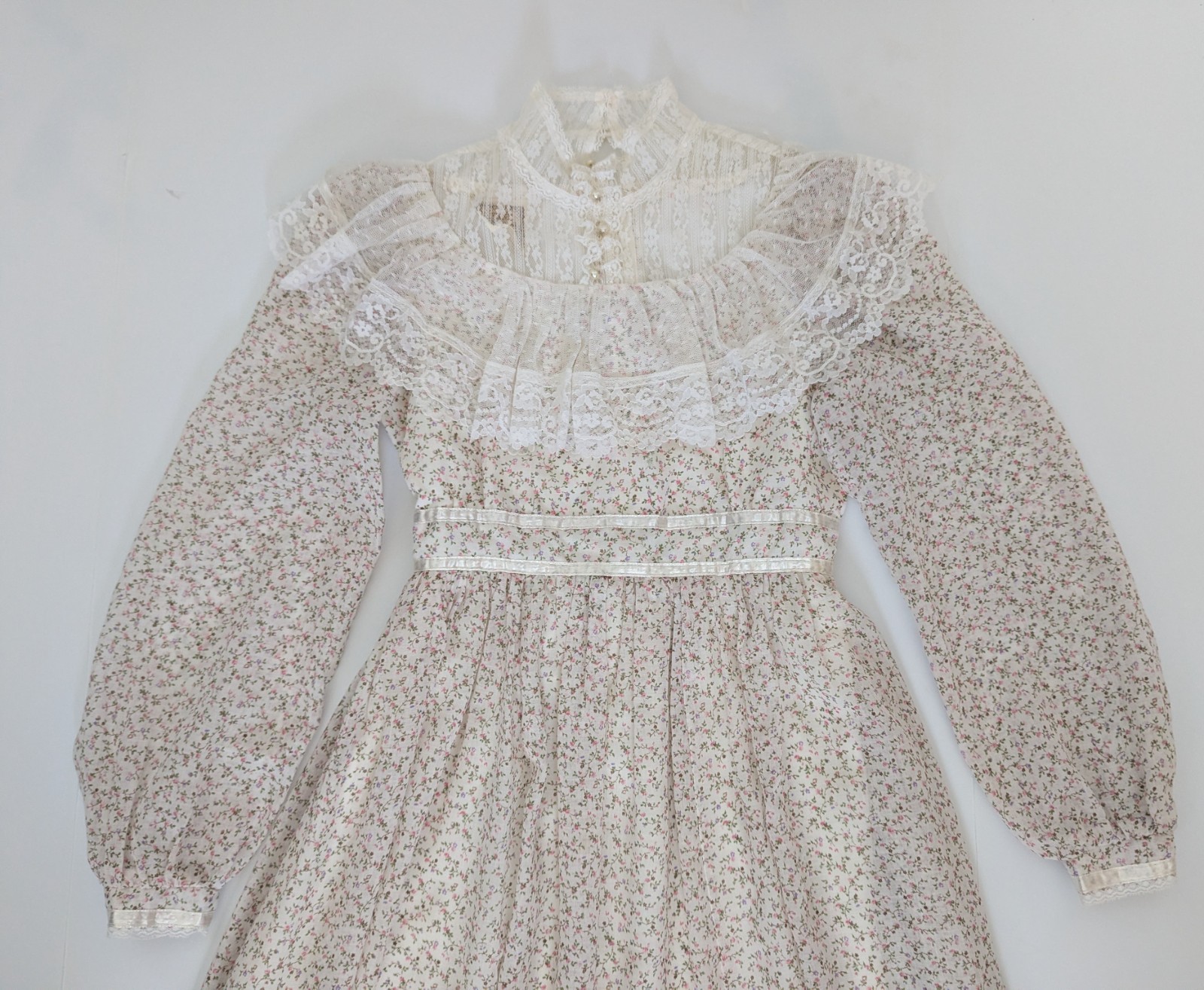 Gunne Sax by Jessica Vintage Victorian Prairie Maxi Dress Lace Ribbon Pearls