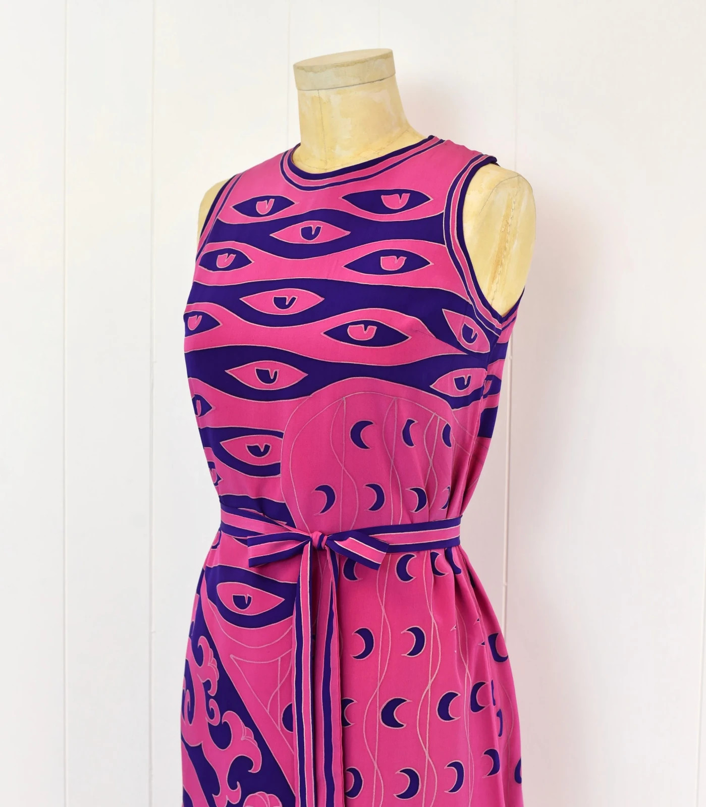 Vintage Chloé Pink Purple Silk Printed Dress with Belt