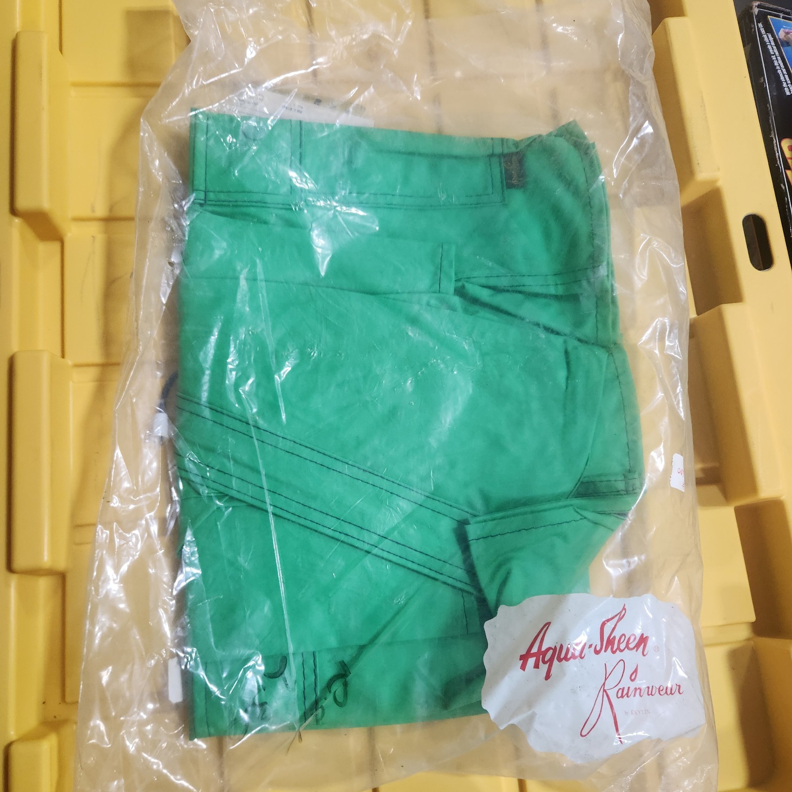 80s Aqua Sheen Green Vinyl Rubber Raincoat Nos Size Medium Jacket H33