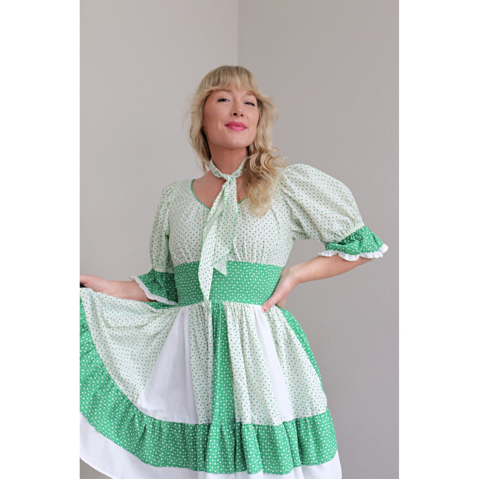1970’s Vintage Irish Shamrock St. Patrick’s Day Square Dance Dress Women’s XS SM