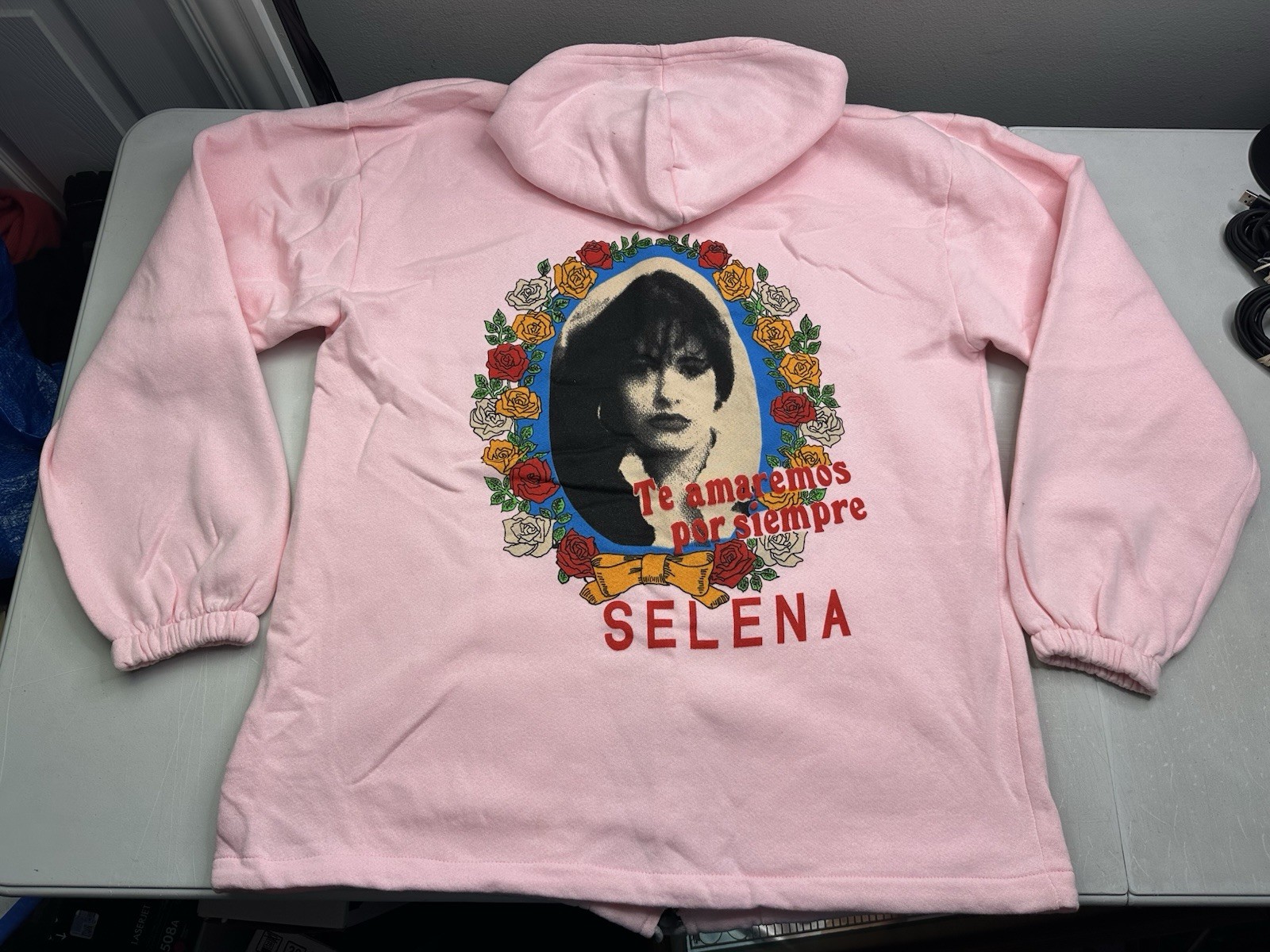 Rare! New! 90s Selena Quintanilla Memorial Pink Zip Hoodie Rap Tee Sz XL Unisex