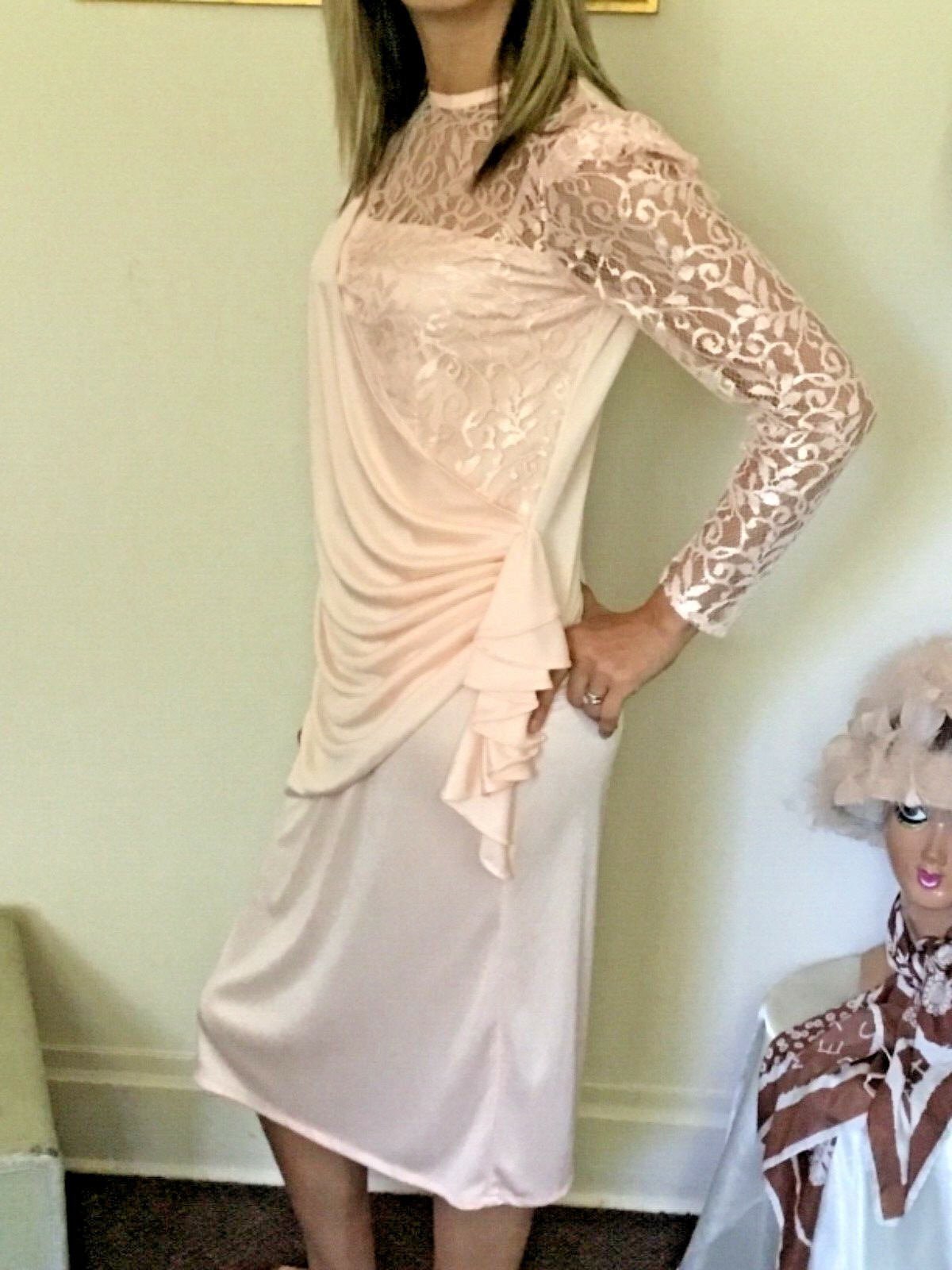 80’s Vintage Peach Sheer Lace Sleeve Special Occasion Dress
