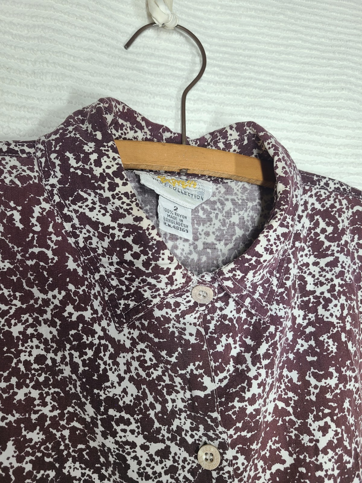 Vintage 1990s Oversize Shirt Mall Brand Limited Button Up Rayon Notebook Print