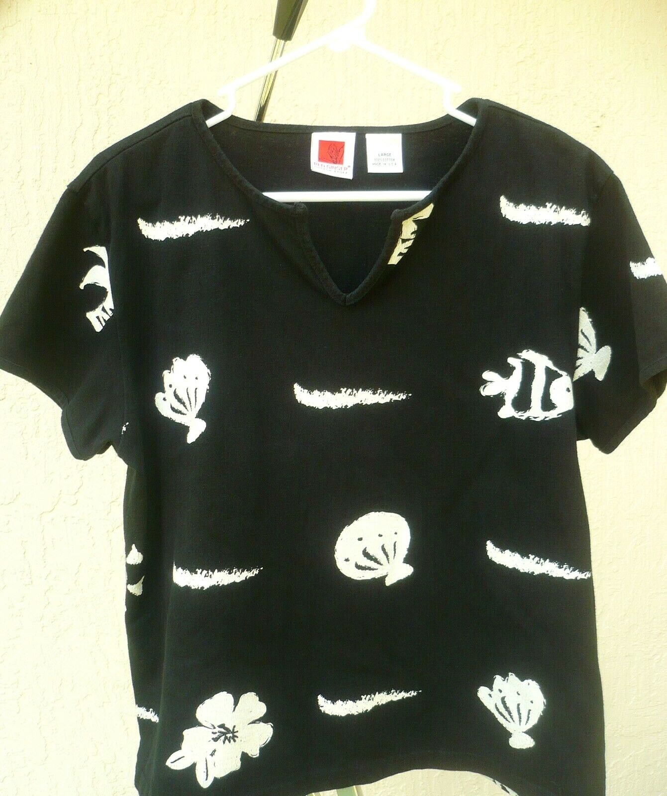 VTG RED GINGER FISH PAINT SEA L BLACK HEAVY KNIT TOP PAINTED SHELL TRAVEL WOMEN