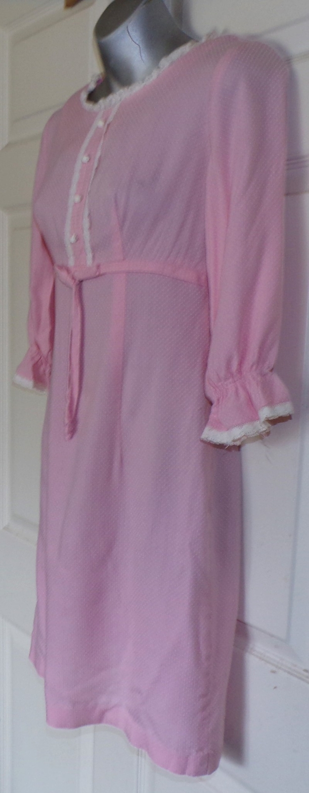 Vintage 60s Pink Swiss Dot High Waisted Dress B32 Lace Trimmed