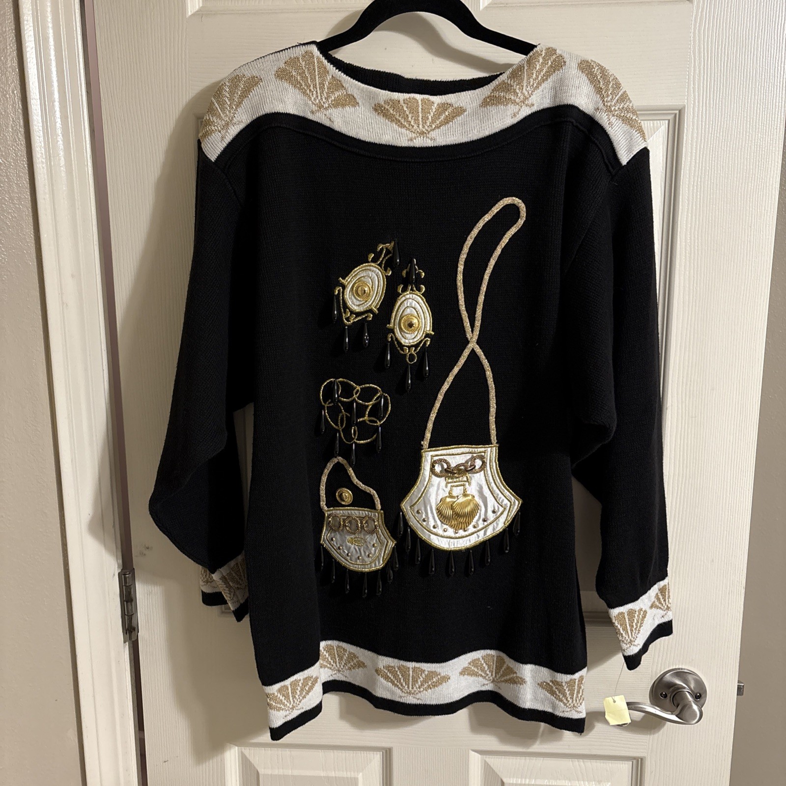 Vintage 80s Sandylo Sweater Great Condition. Black White Gold. ￼