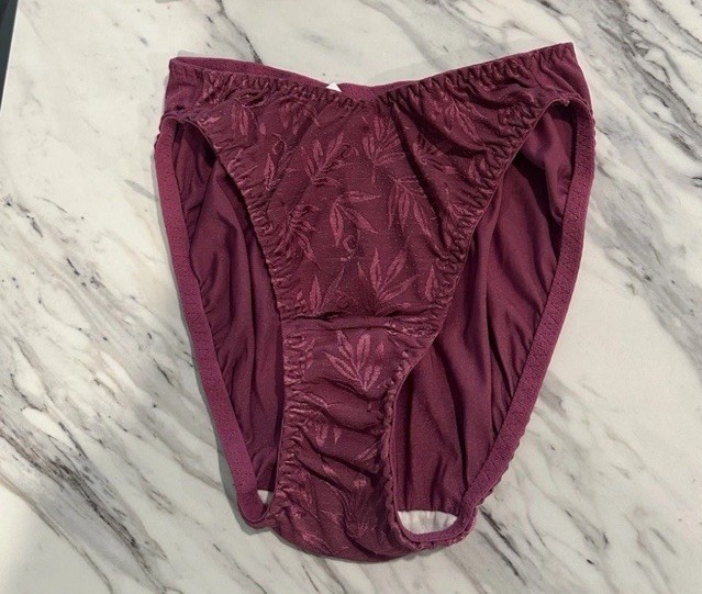 Vintage Maidenform High Hip French Bikini Panties Maroon Satin Burgundy Small