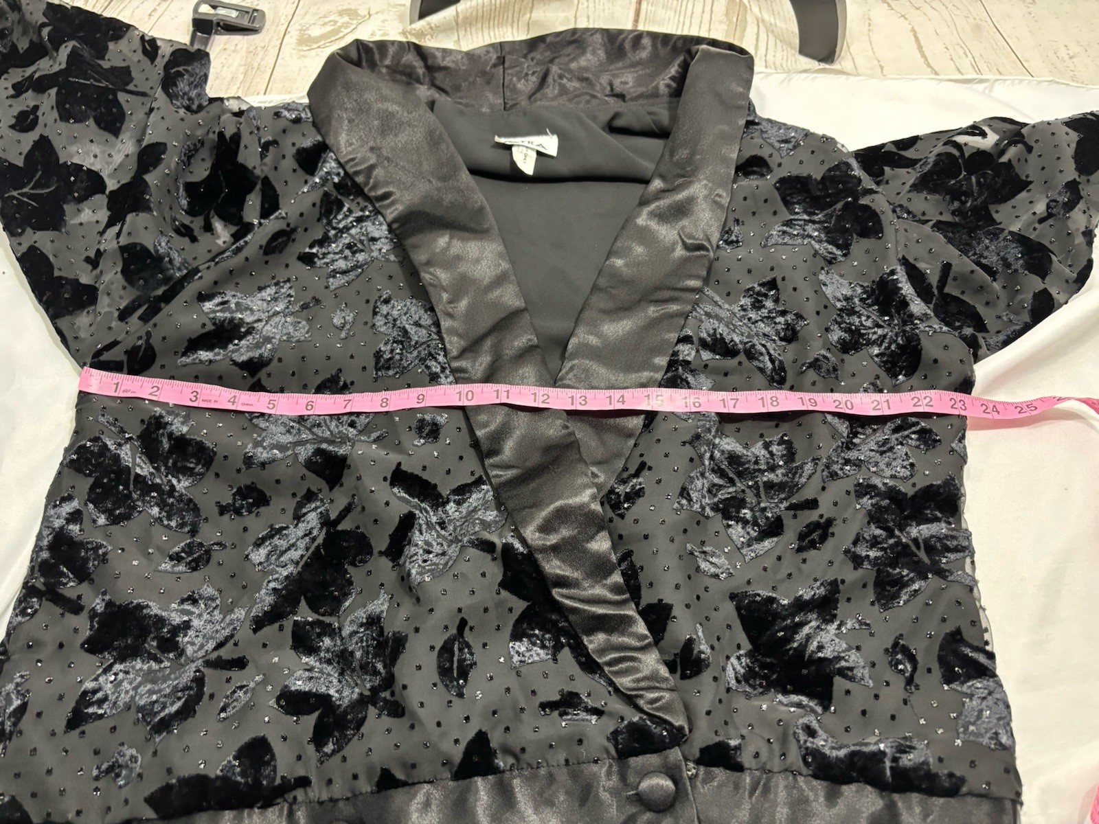 Vintage Velvet Satin Floral Patra Open Jacket Cardigan Satin Shawl Collar Sz XL