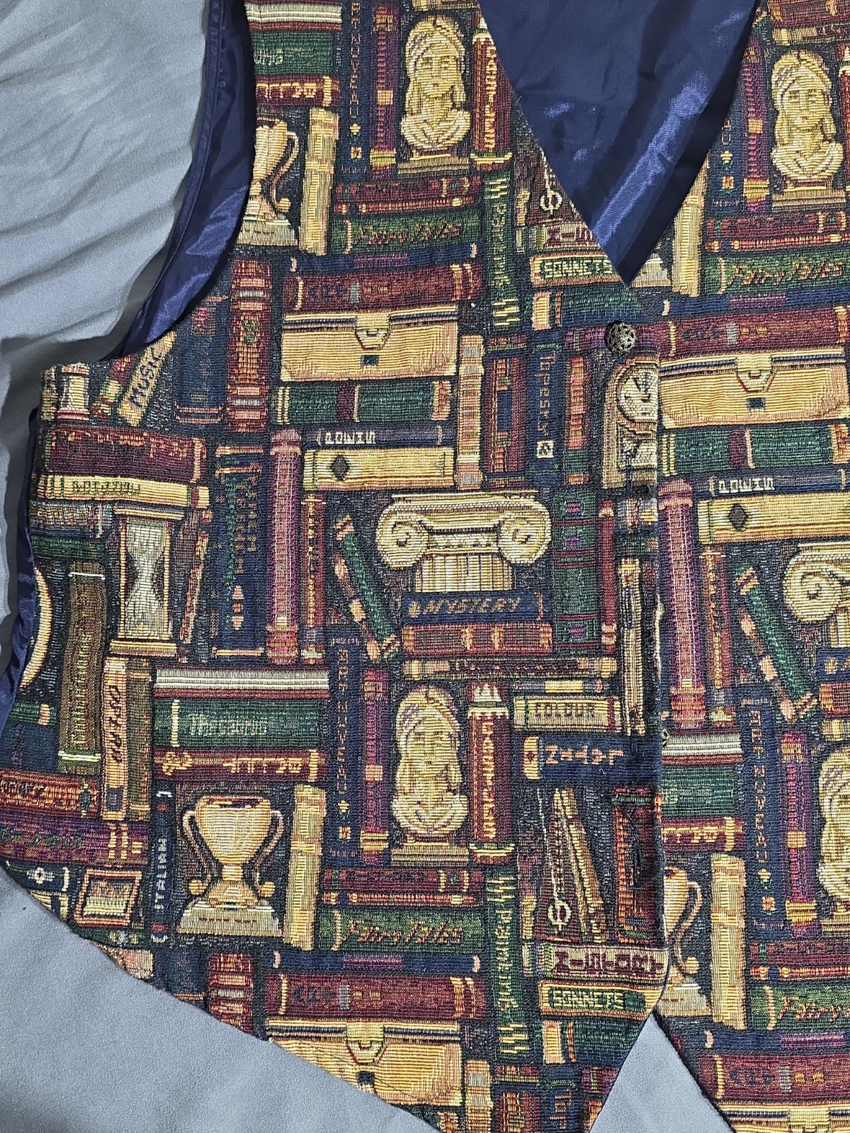 VTG Bobbie Brooks Tapestry Library Themed Vest